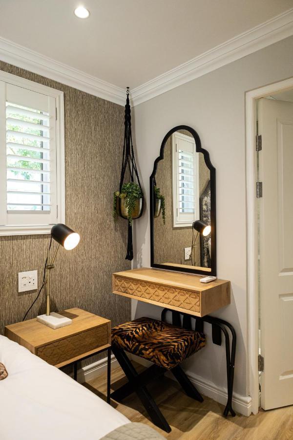 Cape Village Lodge Durbanville Eksteriør billede